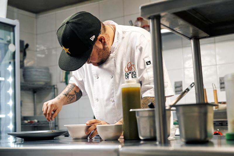 Devon Okafor — Sauce Specialist and Recipe Developer at Wing Snob